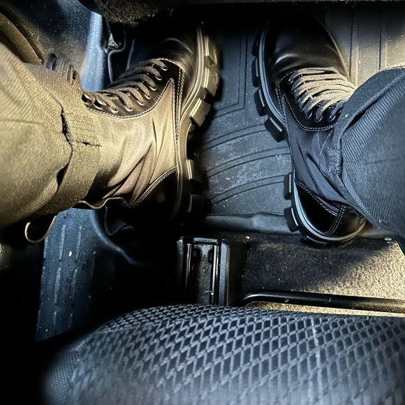 Prada combat boots : size 10.5/11; basic wear no issues 1.2k - Picture 4 of 7